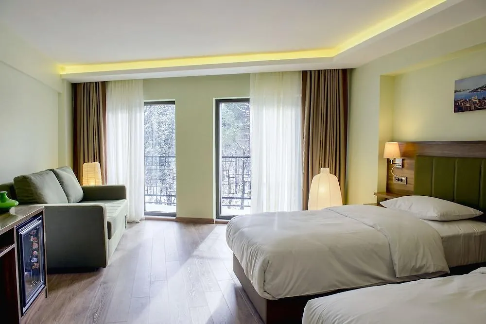 Numi Hotel Istanbul 4*,