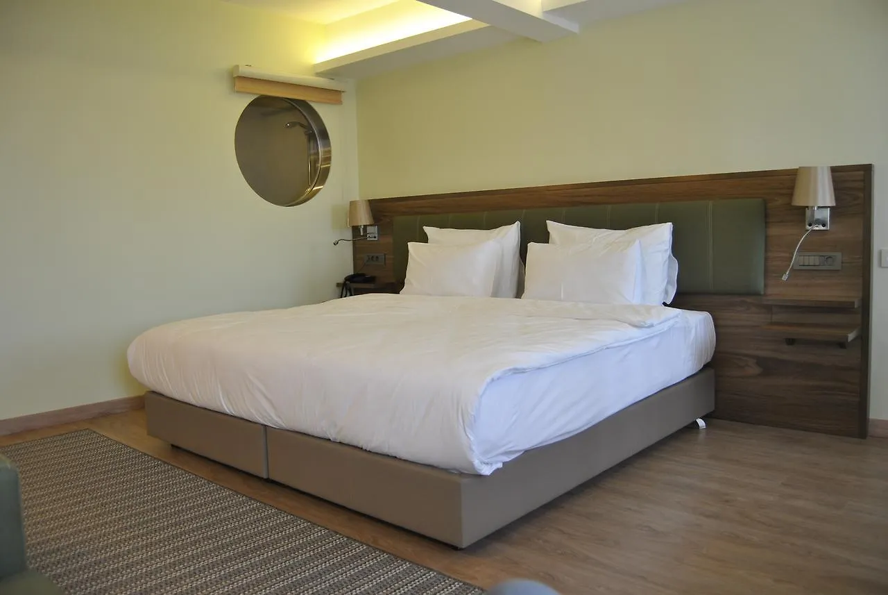 Numi Hotel Isztambul 4*,